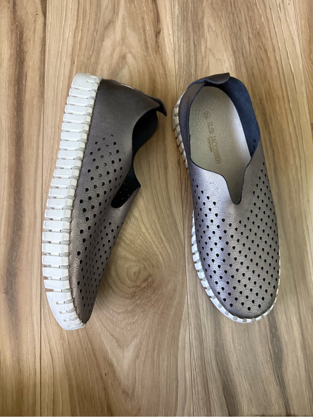 Ilse Jacobsen Tulip Flats - Gun Metal
